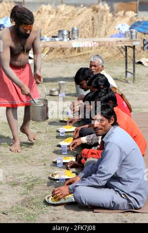 Indien, Uttarakhand, Haridwar. Die Kumbh Mela Wallfahrt. Stockfoto