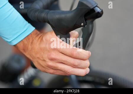 Nahaufnahme der Radbremshand Lenker Stockfoto