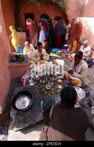 Indien, Uttarakhand, Haridwar. Die Kumbh Mela Wallfahrt. Stockfoto