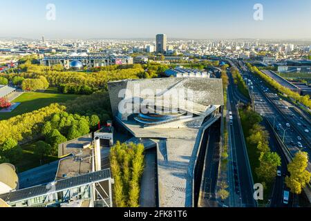 High Shot, Vogelperspektive der Philharmonie de Paris, Frankreich, Europa Stockfoto