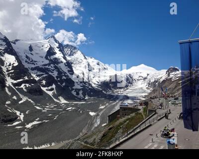 Die Pasterze ist der längste Gletscher Österreichs und der Ostalpen, die Großglockner Hochalpenstraße (Großglockner-Hochalpenstraße). Stockfoto