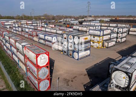 Detroit, Michigan - Tankcontainer am Boasso Global Terminal Stockfoto