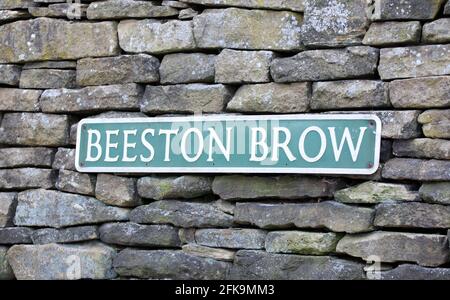 Beeston Brow-Schild in der Cheshire-Stadt Bollington Stockfoto