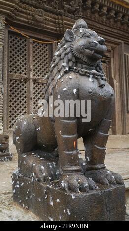 Bronzestatue in Kathmandu, Nepal, UNESCO-Weltkulturerbe, hinduismus-Tempel Stockfoto