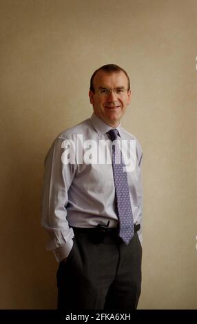 TERRY LEAHY VON TESCO, AM HAUPTSITZ. 21/3/02 PILSTON Stockfoto