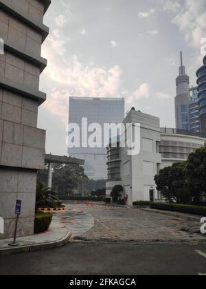 Ein Blick am frühen Morgen auf Gebäude in Gurugram oder Gurgaon In der Nähe von Neu-Delhi in Indien Stockfoto