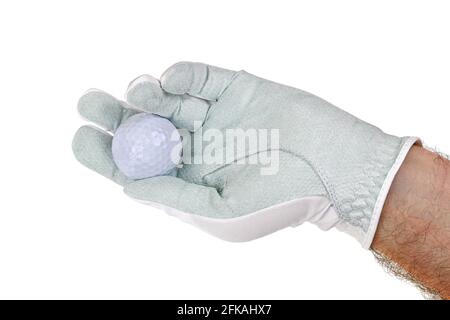 Mann trägt weißen synthetischen Mikrofaser Golf Handschuh mit einem Golfball darauf, isoliert auf weißem Hintergrund Stockfoto