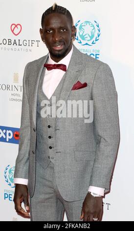 Apr 08, 2019 - London, England, Großbritannien - Football for Peace Initiative Dinner by Global Gift Foto Zeigt: Marmadou Sakho Stockfoto