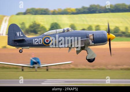 Hawker Sea Fury T.20 Kampfflugzeug aus dem Zweiten Weltkrieg VX281 Registrierte G-RNHF Stockfoto