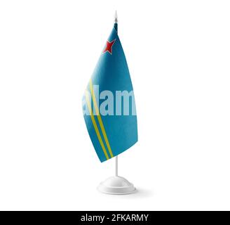 Kleine Nationalflagge der Aruba auf weißem Hintergrund Stockfoto