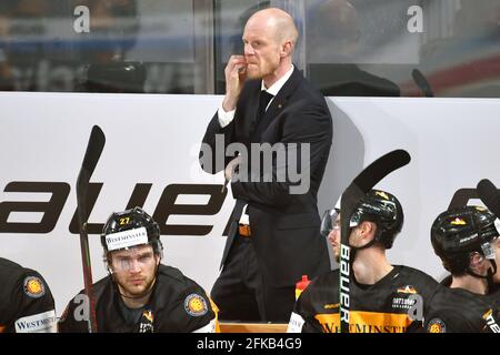 Bundestrainer Toni SOEDERHOLM (GER), Geste, skeptisch, Deutschland (GER) -Tschechien (CZE) 1-4, Eishockey-Nationalmannschaft, Testländerspiel am 29. April 2021 in Nürnberg. Weltweite Nutzung Stockfoto