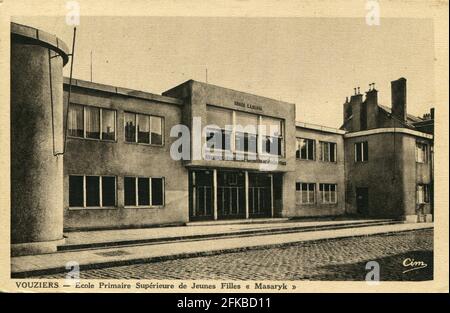 Vouziers. Land: Frankreich. Abteilung: 08 - Ardennen. Region: Grand Est (ehemals Champagne-Ardenne). Alte Postkarte, 20. Jahrhundert. Stockfoto