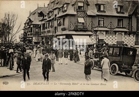 LE NORMANDY HOTEL A DEAUVILLE 14-CALVADOS Region: Normandie (ehemals Basse-Normandie) Années 20 Vintage Postkarte Stockfoto