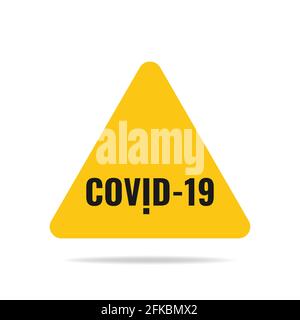 Das dreieckige Warnzeichen eines Coronavirus mit dem Akronym covid-19 ist auf weißem Hintergrund isoliert. Vektorgrafik, Folge 10. Stock Vektor