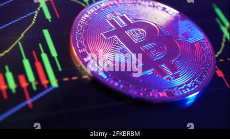 Nahaufnahme Bitcoin und digitale Aktienmarktgraph-Balken auf Schwarz. Kryptowährung. Bitcoin-Aktienwachstum. Investitionen in virtuelle Ressourcen. Investitionsplattform w Stockfoto
