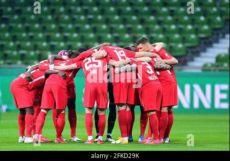 Bremen, Deutschland. 30. Apr 2021. firo: DFB-Cup-Halbfinale 04/30/2021 SV Werder Bremen - RB Leipzig Team Leipzig Quelle: dpa/Alamy Live News Stockfoto