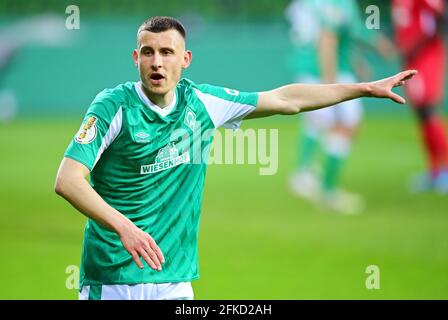 Bremen, Deutschland. 30. Apr 2021. firo: DFB-Pokal-Halbfinale 04/30/2021 SV Werder Bremen - RB Leipzig Maximilian Eggestein (Bremen) Quelle: dpa/Alamy Live News Stockfoto