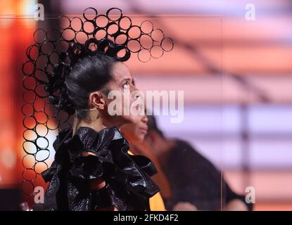 Köln, Deutschland. April 2021. Jorge Gonzalez, Richter, während der 8. Show der 14. Staffel der RTL-Tanzshow „Let's Dance“. Quelle: Joshua Sammer/Getty/POOL/dpa/Alamy Live News Stockfoto