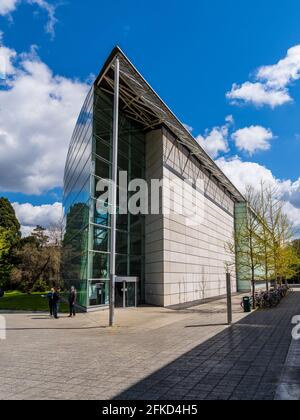 Juristische Fakultät der Universität Cambridge, die David Williams Gebäude auf der Sidgwick Campus 1996 eröffnet wurde, Architekt Norman Foster. Stockfoto