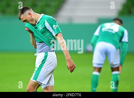 Bremen, Deutschland. 30. Apr 2021. firo: DFB-Cup-Halbfinale 04/30/2021 SV Werder Bremen - RB Leipzig Maximilian Eggestein (Bremen) enttäuscht Quelle: dpa/Alamy Live News Stockfoto