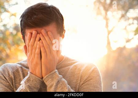 Aufgeregt Mann Stockfoto