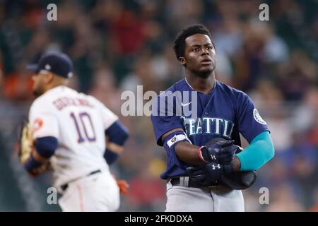 HOUSTON, TX - APRIL 29: Taylor Trammel (20) von den Seattle Mariners reagiert nach einer Erdung während eines Spiels gegen die Houston Astros in Minute Mai Stockfoto