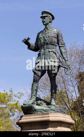 Statue von Lord Ninian Edward Crichton Stuart in Gorsedd Gardens, Cathays Park, Cardiff, Wales, Großbritannien Stockfoto