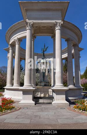 Walisisches Nationaldenkmal in Alexandra Gardens, Cathays Park, Cardiff, Wales, Großbritannien Stockfoto