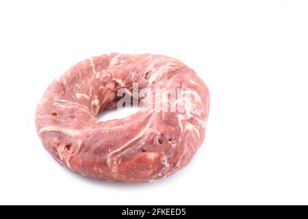 Hundedonut isoliert auf weißem Hintergrund Stockfoto