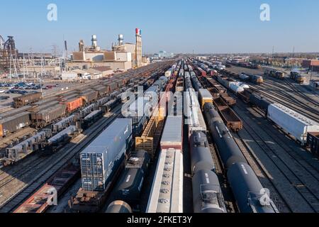 Dearborn, Michigan - der CSX Rougemere-Bahnhof neben dem Ford Rouge Complex. Stockfoto