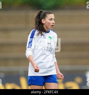 Carouge, Schweiz. Mai 2021. 1. Mai 2021, Carouge, Stade de la Fontenette, AXA Women's Super League: Servette FC Chenois Feminin - FC St.Gallen-Staad, # 10 Stephanie Brecht (St. Gallen-Staad) nach ihrem Ziel (Schweiz/Kroatien OUT) Quelle: SPP Sport Press Foto. /Alamy Live News Stockfoto