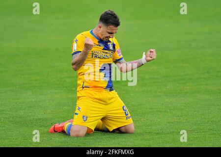 Frosinone, Italien. Mai 2021. Der Spieler von Frosinone, der während des Spiels der italienischen Serie B Meisterschaft zwischen Frosinone und Pisa gespielt wurde, Endergebnis 3-1, spielte im Benito Stirpe Stadion in Frosinone. Frosinone, Italien, 01. Mai 2021. (Foto von Vincenzo Izzo/Sipa USA) Quelle: SIPA USA/Alamy Live News Stockfoto