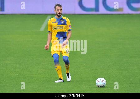 Frosinone, Italien. Mai 2021. Przemyslaw Szyminski Spieler von Frosinone, während des Spiels der italienischen Serie B Meisterschaft zwischen Frosinone gegen Pisa, Endergebnis 3-1, Spiel im Benito Stirpe Stadion in Frosinone gespielt. Frosinone, Italien, 01. Mai 2021. (Foto von Vincenzo Izzo/Sipa USA) Quelle: SIPA USA/Alamy Live News Stockfoto