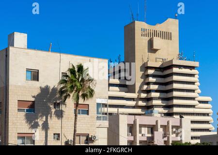 Gebäude der Al-Iskan Bank, 98 Meter hoch, mit Büros der Housing Bank for Trade and Finance in Amman, Jordanien Stockfoto