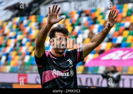 Udine, Italien. Mai 2021. Gianluigi Buffon (Juventus FC) während Udinese Calcio vs Juventus FC, Italienische Fußballserie A Spiel in Udine, Italien, Mai 02 2021 Quelle: Independent Photo Agency/Alamy Live News Stockfoto