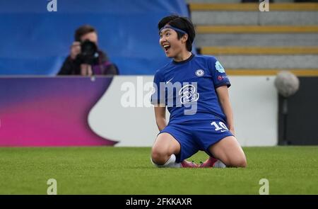 Kingston, Großbritannien. Mai 2021. Ji so-yun von den Chelsea Women feiert den 2-1. (3-3.). Im 2. Halbfinale der UEFA Women's Champions League am 2. Mai 2021 fand hinter verschlossenen Türen ein Spiel zwischen Chelsea Women und den Frauen des FC Bayern München im Kingsmeadow Stadium, Kingston, England, statt. Foto von Andy Rowland. Quelle: Prime Media Images/Alamy Live News Stockfoto