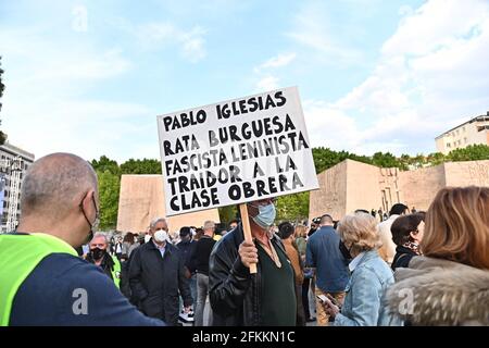 Madrid, Spanien. Mai 2021. Atmosphäre zum Abschluss der Kampagne der politischen Partei Vox in Madrid. Sunday, May 2, 2021 Credit: CORDON PRESS/Alamy Live News Stockfoto