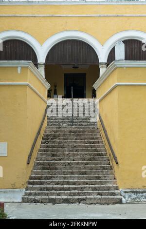 La Hacienda Uayamón localizada a 27 km de la ciudad De Campeche tuvo sus orígenes en el siglo XVI cuando Su actividad era la ganadería y el cultivo de Stockfoto