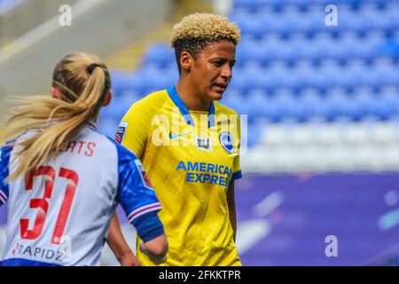 Reading, Großbritannien. Dezember 2019. Victoria Williams (Brighton 20) während des Barclays FA Womens Super League Spiels zwischen Reading und Brighton & Hove Albion im Madejski Stadium in Reading. Kredit: SPP Sport Pressefoto. /Alamy Live News Stockfoto