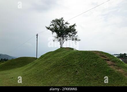 Landschaftsbild von Tanguar Haor Hügel. Beliebter touristischer Ort in Sunamganj, Sylhet, Bangladesch. Stockfoto