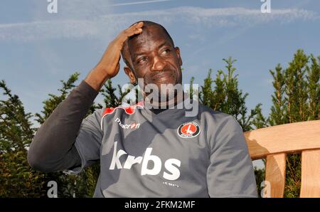 Chris Powell Manager von Charlton Athletic FC. 2/9/2011. BILD DAVID ASHDOWN Stockfoto