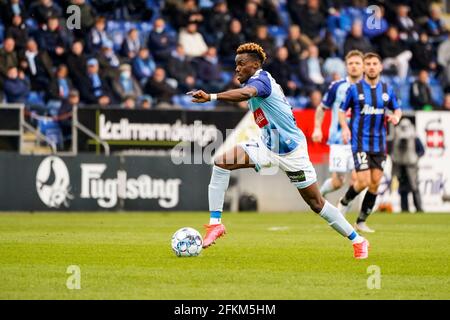 Haderslev, Dänemark. Mai 2021. Rilwan Hassan (77) aus Soenderjyske, der während des 3F-Superliga-Spiels zwischen Soenderjyske und Odense Boldklub im Sydbank Park in Haderslev gesehen wurde. (Foto: Gonzales Photo/Alamy Live News Stockfoto