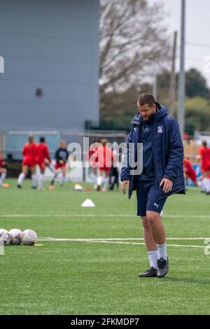 Bromley, Großbritannien. Mai 2021. Crystal Palace trainiert vor dem FA Womens Championship-Spiel zwischen Crystal Palace und Lewes in der Hayes Lane in Bromley, England. Kredit: SPP Sport Pressefoto. /Alamy Live News Stockfoto