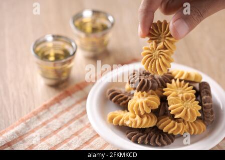 Kue Sagu Keju, Kue Tambang und Kue Semprit . Lebaran Idul Fitri eid mubarak Stockfoto