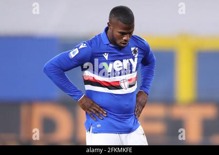 Genua, Italien, 2. Mai 2021. Keita Balde von UC Sampdoria reagiert während des Serie-A-Spiels bei Luigi Ferraris, Genua. Bildnachweis sollte lauten: Jonathan Moscrop / Sportimage Stockfoto