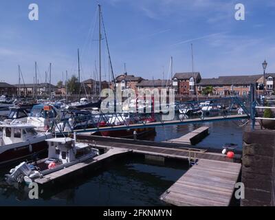 Leisurecraft liegt im neu entwickelten Penarth Marina Val in Glamorgan South Wales UK an der Severn-Mündung am südlichen Ende von Cardiff Bucht Stockfoto