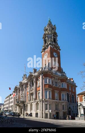 Colchester Town Hall, Blick auf das barocke viktorianische Rathaus (1897) und den Uhrenturm in Colchester High Street, Essex, England, Großbritannien Stockfoto