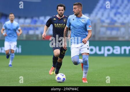 Rom, Italien. Mai 2021. Sergej Milinkovic-Savic von SS Lazio während des Fußballspiels der Serie A League zwischen Latium und Genua im Olimpico-Stadion in Rom, Italien, 2. Mai 2021. (Foto Roberto Ramaccia/INA Photo Agency) Quelle: SIPA USA/Alamy Live News Stockfoto