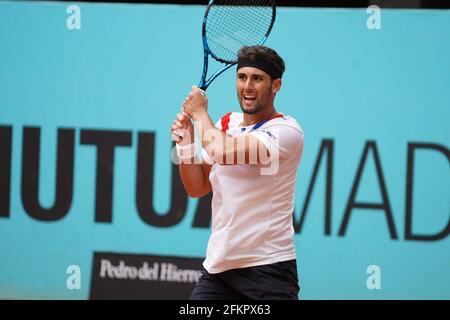 Madrid, Spanien. Mai 2021. Carlos Taberner (SPA) vs FabioFognini (ITA) während der Montagssitzung bei den Mutua Madrid Tennis Open, Madrid 3. Mai 2021 Credit: CORDON PRESS/Alamy Live News Stockfoto