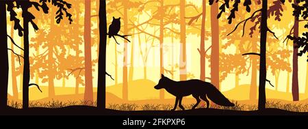 Horizontales Banner der Waldlandschaft. Fuchs und Eule im magischen Nebelwald. Silhouetten von Bäumen und Tieren. Orangefarbener und gelber Hintergrund, Illustration Stockfoto